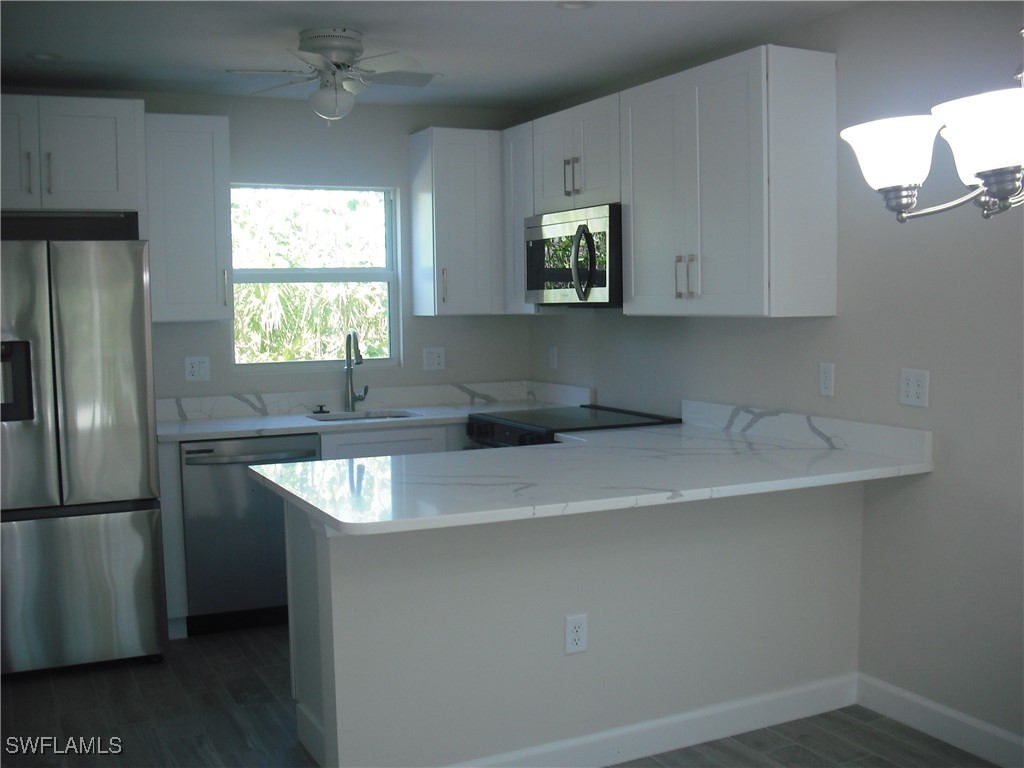2840 W Gulf Dr 32 Property Photo 9