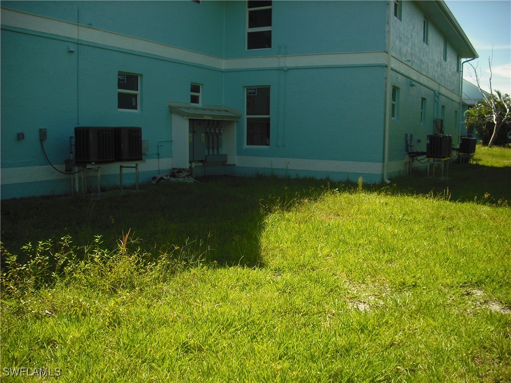 2840 W Gulf Dr 32 Property Photo 17