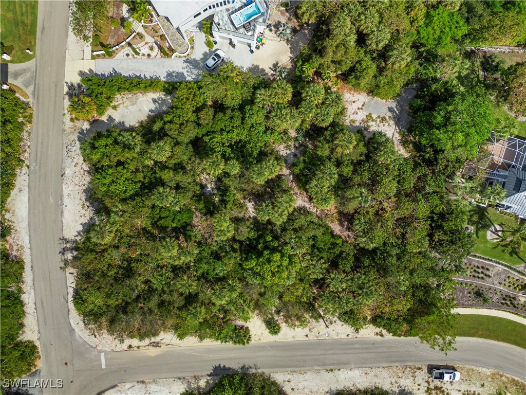 1130 Caxambas Dr Property Photo 16
