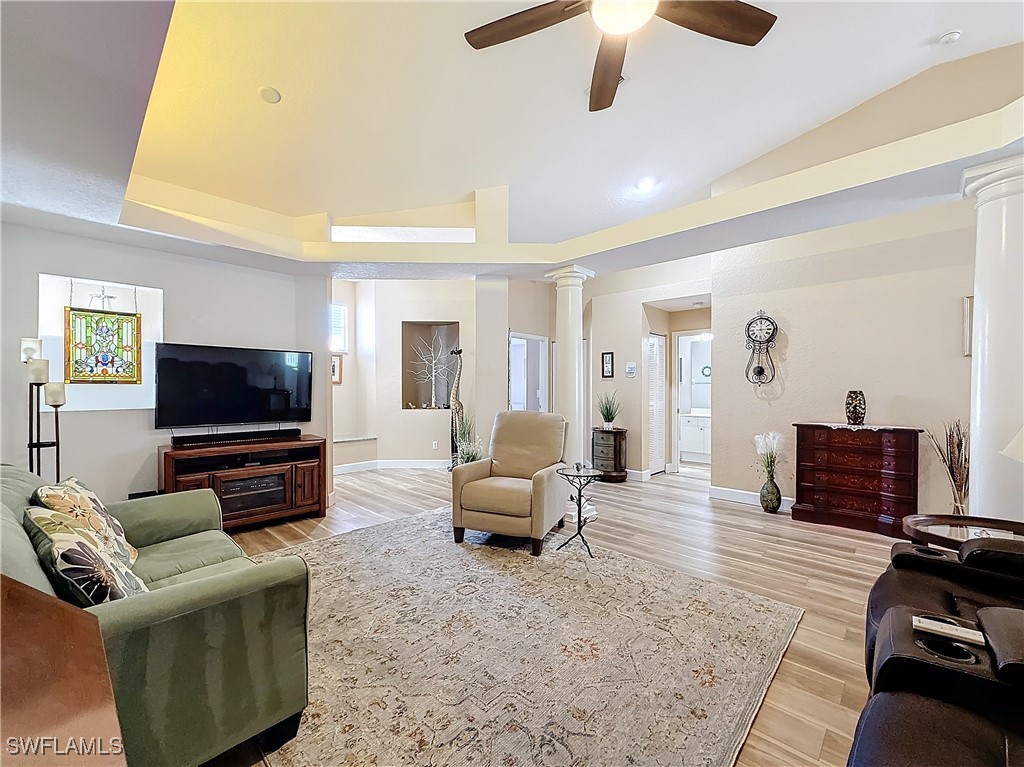 28621 Carriage Homes Dr 203 Property Photo 1