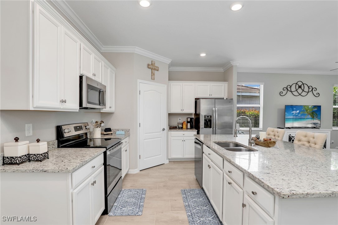 16288 Bonita Landing Cir Property Photo 9