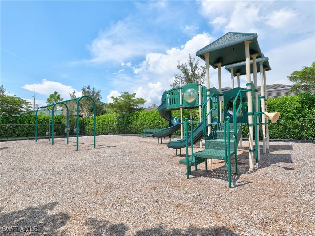 16288 Bonita Landing Cir Property Photo 43
