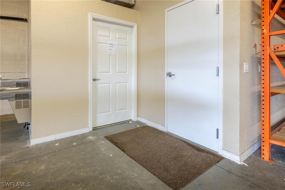 1007 Se 12th Ct Property Photo 28