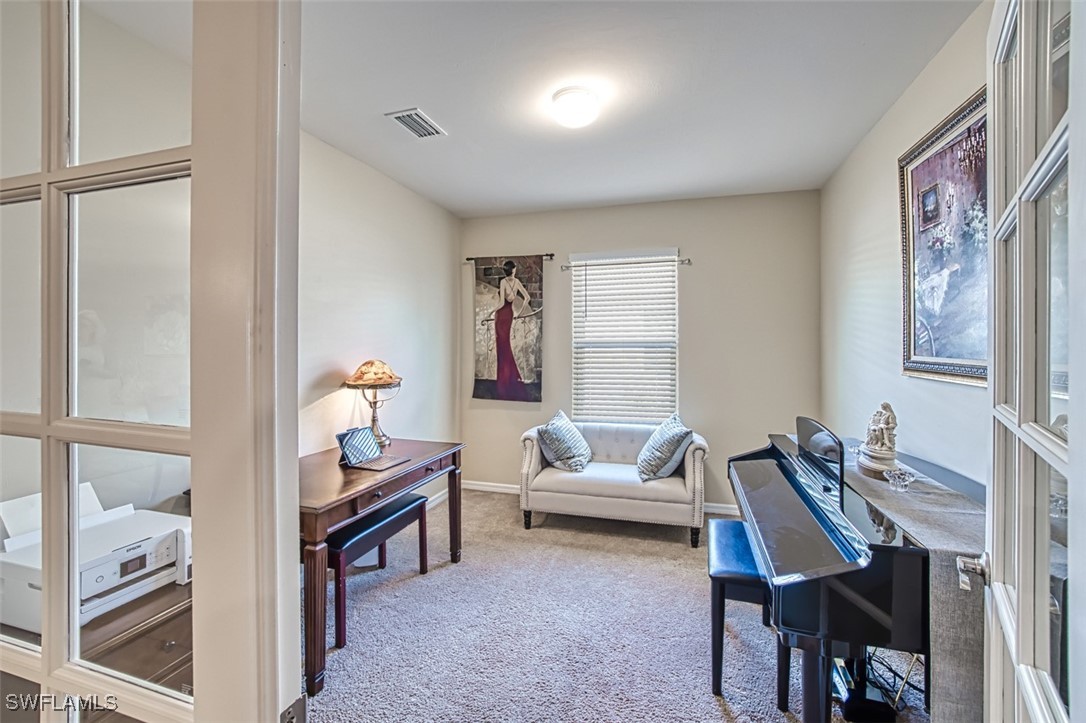 10673 Crossback Ln Property Photo 14