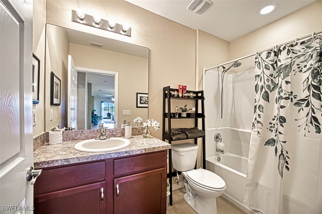 10673 Crossback Ln Property Photo 23