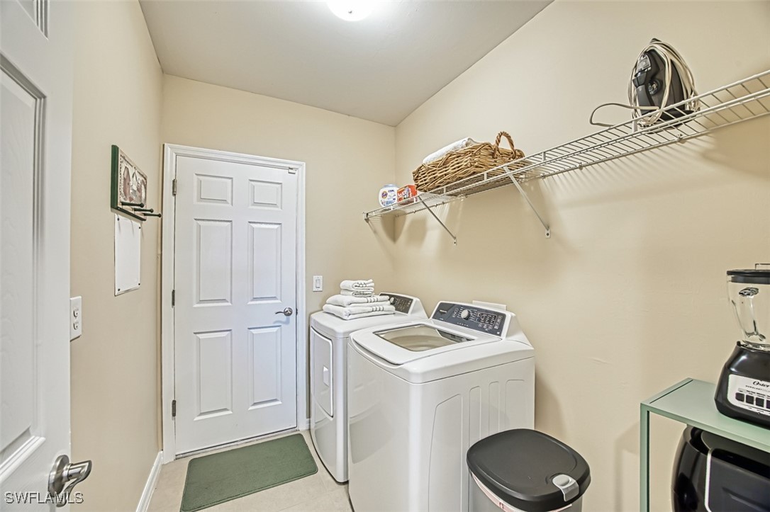 10673 Crossback Ln Property Photo 29