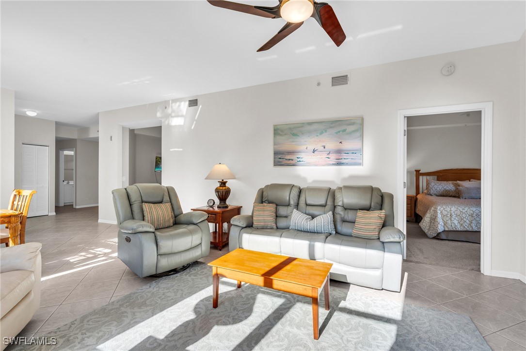 3970 Loblolly Bay Dr 5-108 Property Photo 7