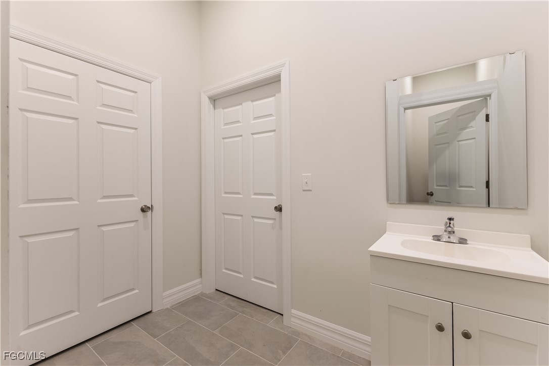 8359 Stringfellow Rd Property Photo 22