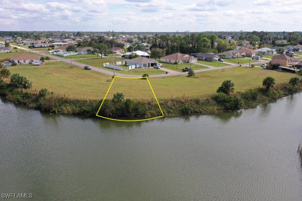 1719 Ne 36th Ln Property Photo 1