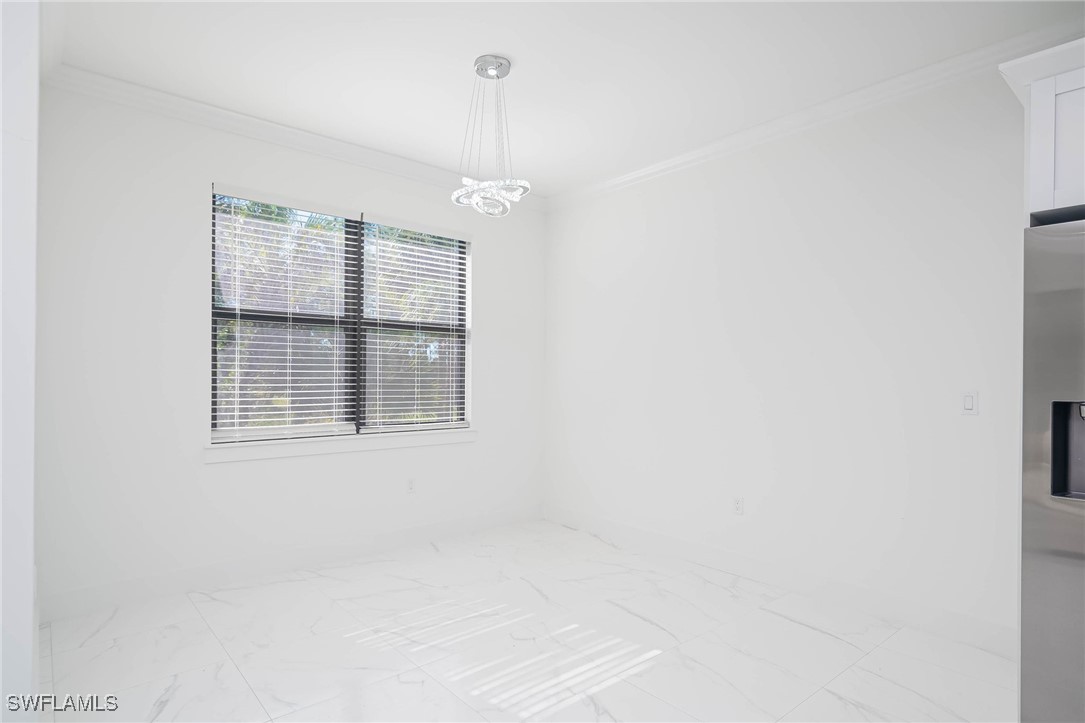 2844 37th Ave Ne Property Photo 11