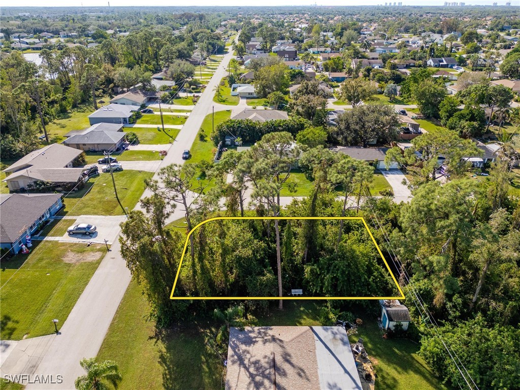 19048 Tangerine Rd Property Photo 5