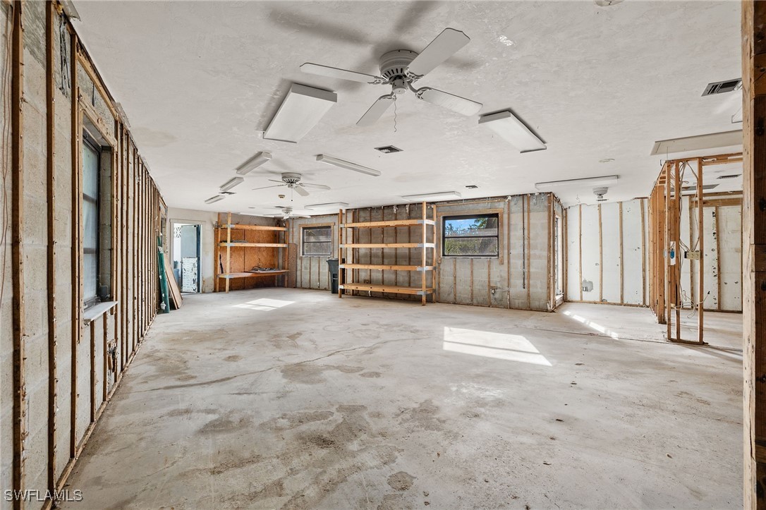 1544 Periwinkle Way Property Photo 18