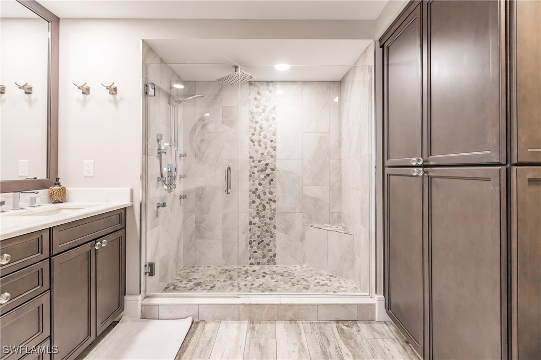 17170 Harbour Point Dr 437 Property Photo 23