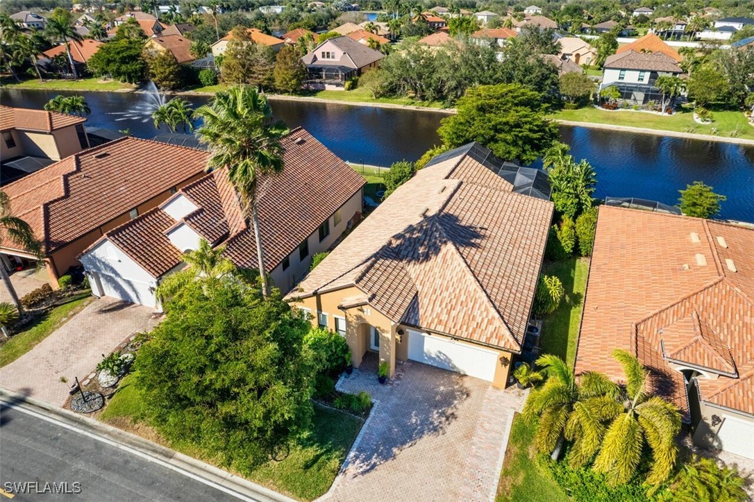 12129 Country Day Cir Property Photo 3