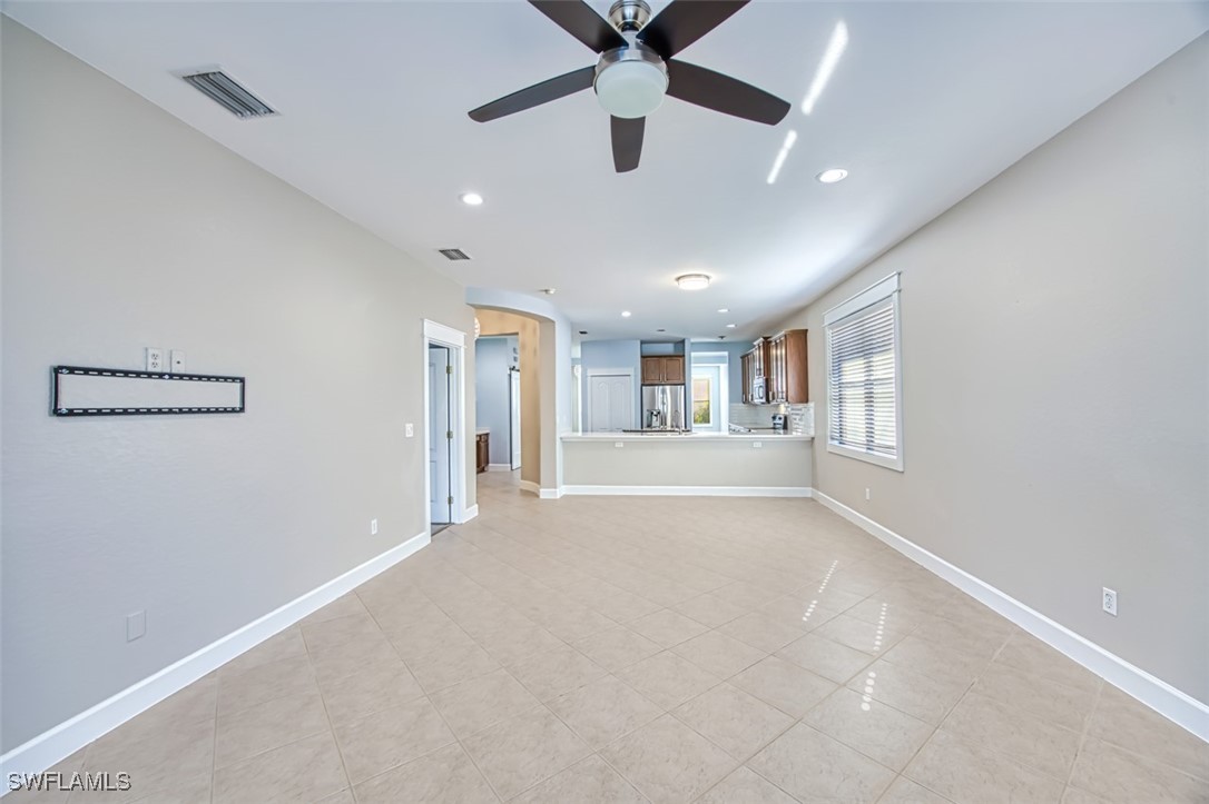 12129 Country Day Cir Property Photo 11