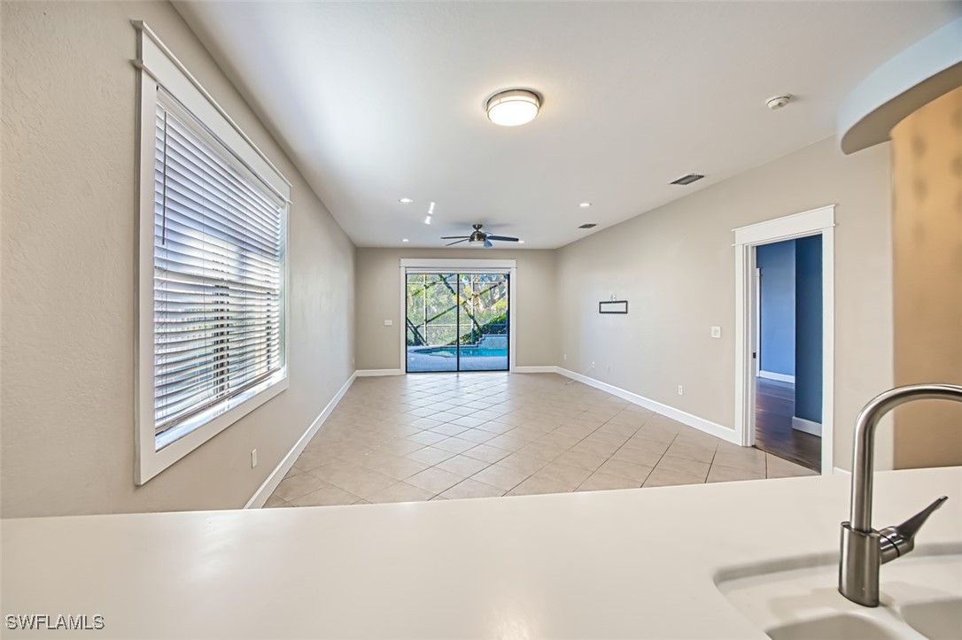 12129 Country Day Cir Property Photo 13