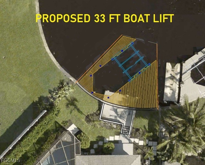 381 Norwood Ct Property Photo 4