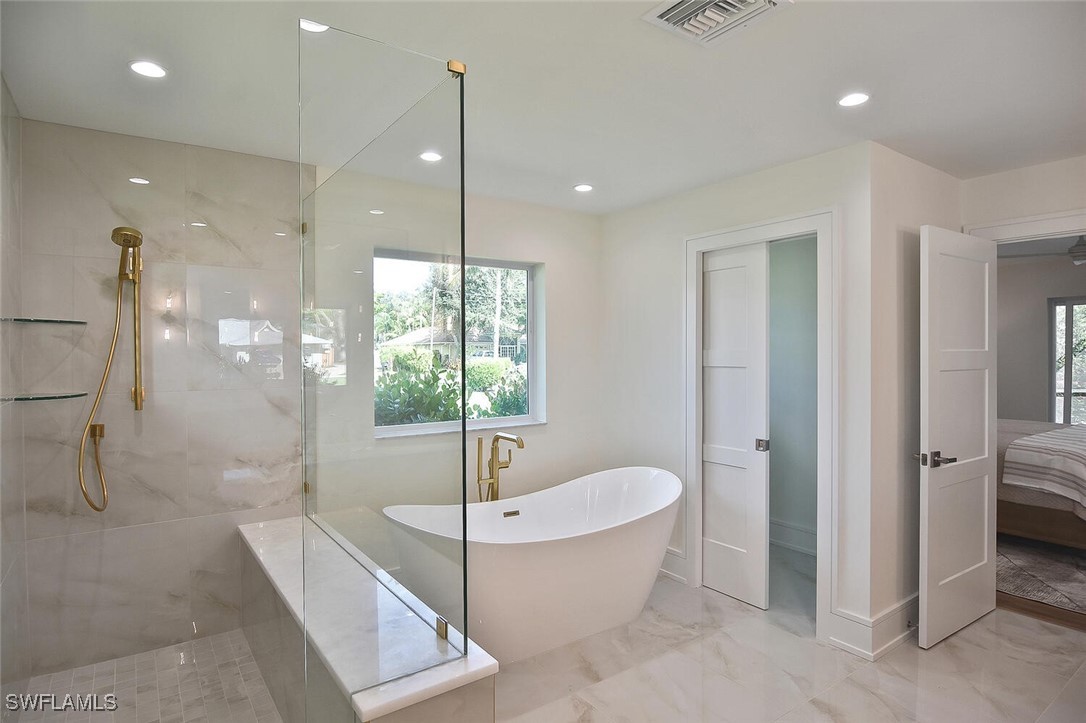 381 Norwood Ct Property Photo 29