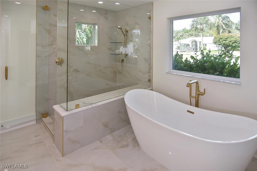 381 Norwood Ct Property Photo 30