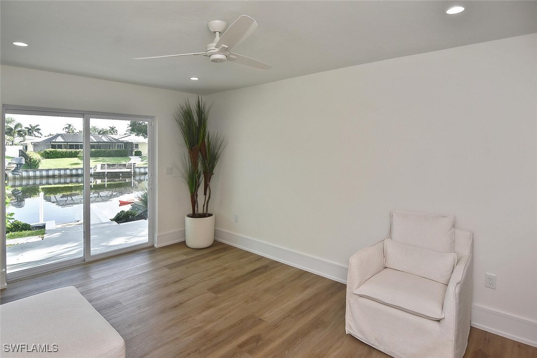 381 Norwood Ct Property Photo 33