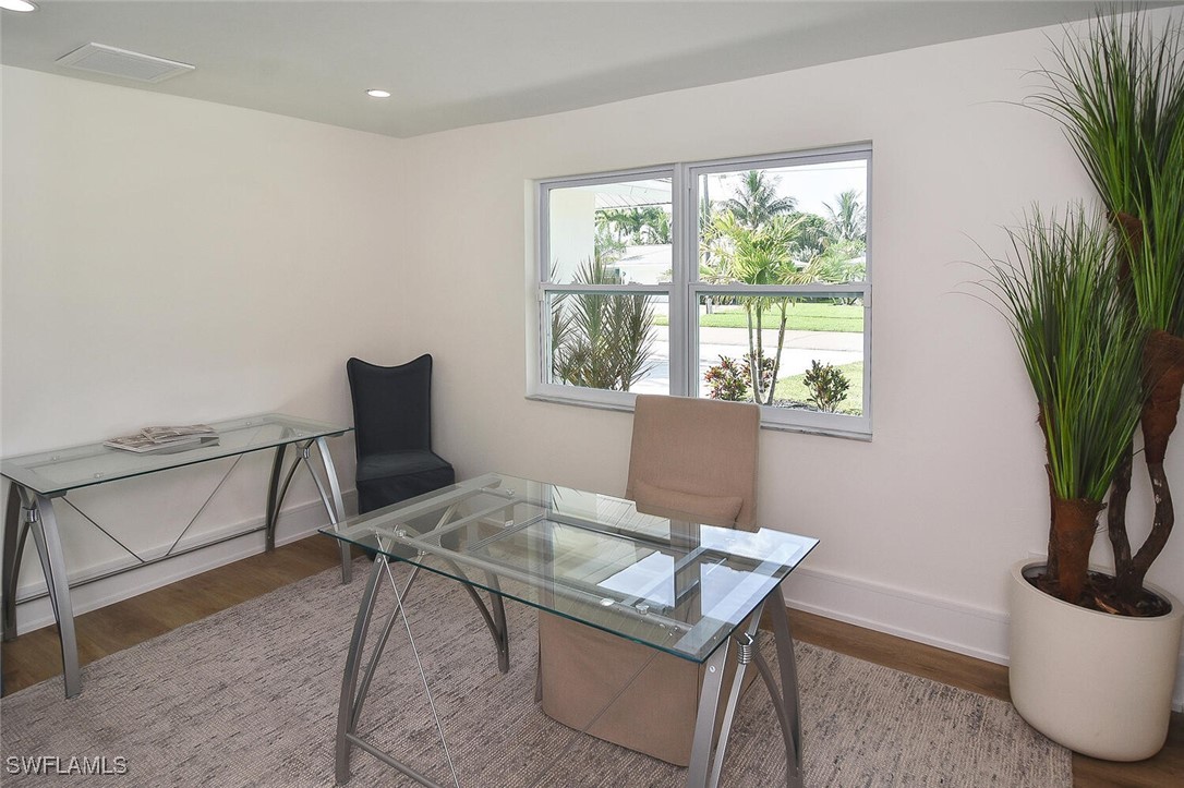 381 Norwood Ct Property Photo 37