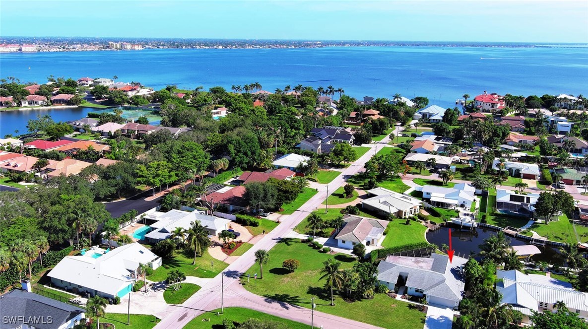 381 Norwood Ct Property Photo 48