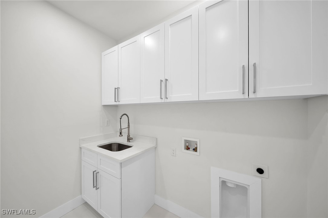 2219 Surfside Blvd Property Photo 16