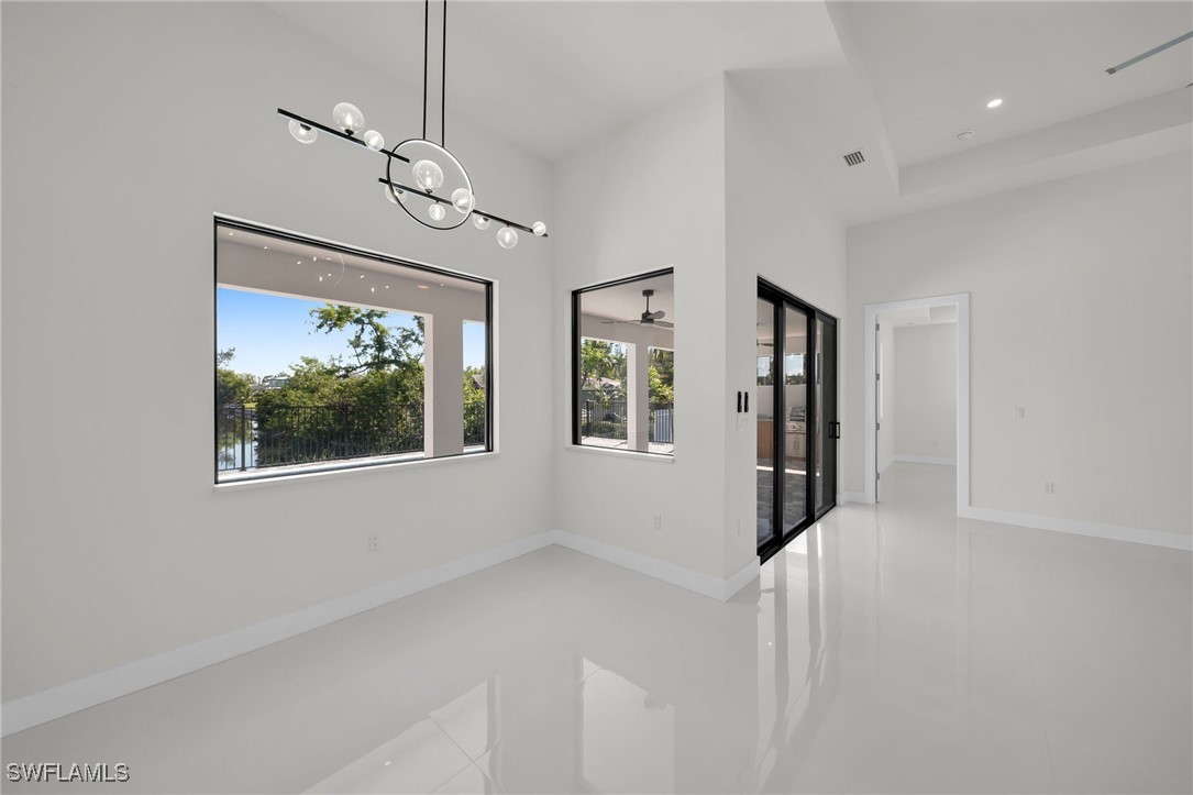2219 Surfside Blvd Property Photo 17