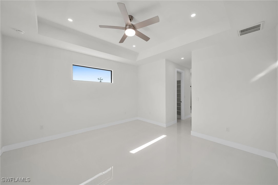 2219 Surfside Blvd Property Photo 19