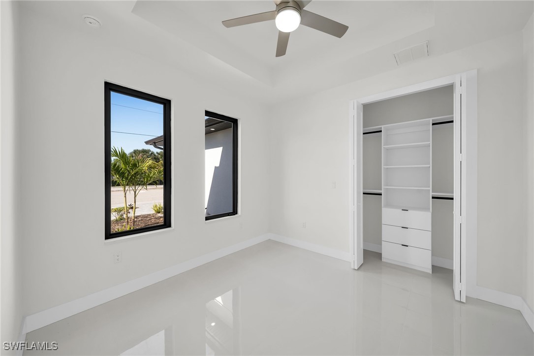 2219 Surfside Blvd Property Photo 28