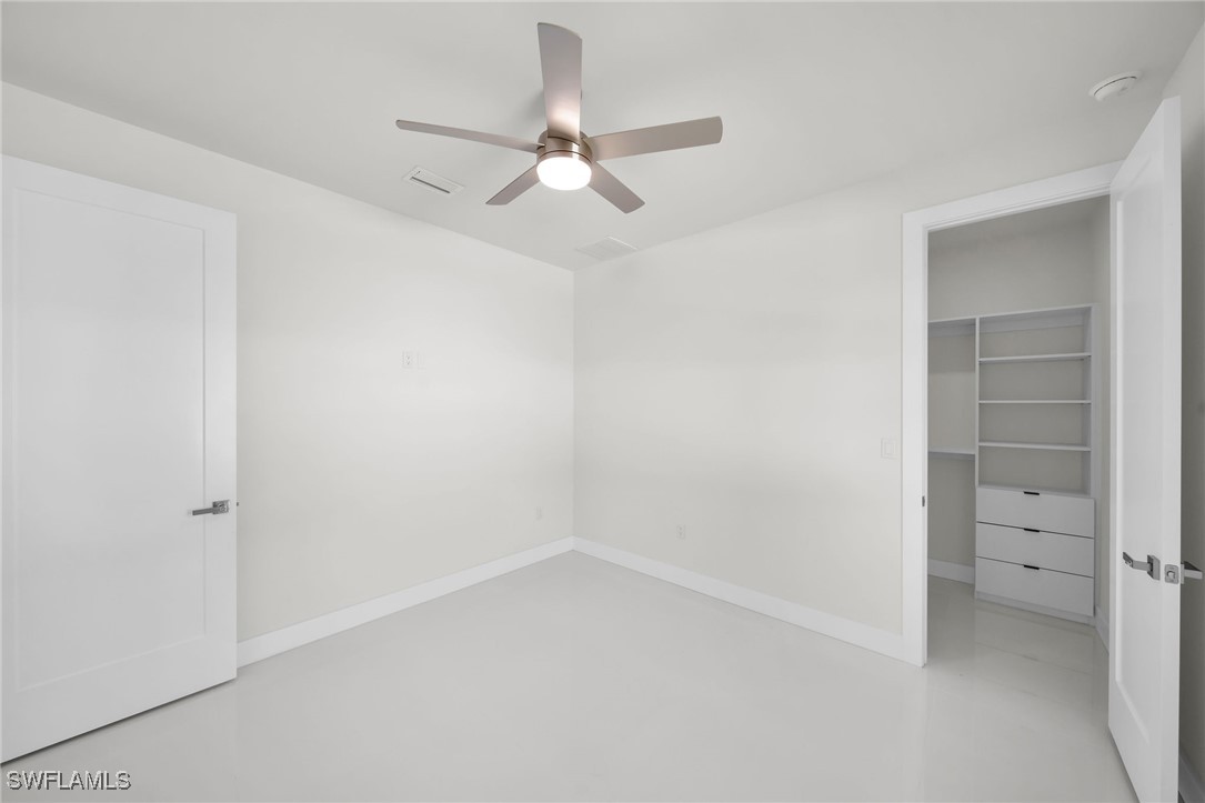 2219 Surfside Blvd Property Photo 31