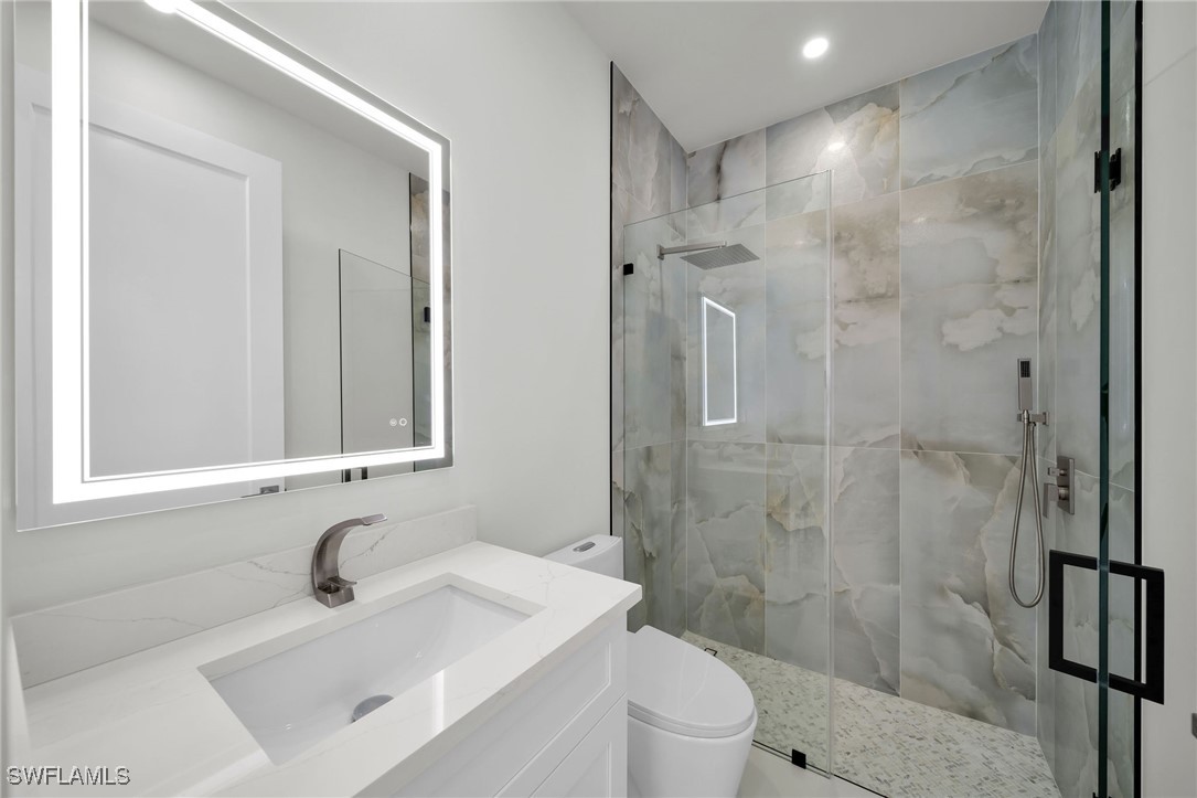 2219 Surfside Blvd Property Photo 32