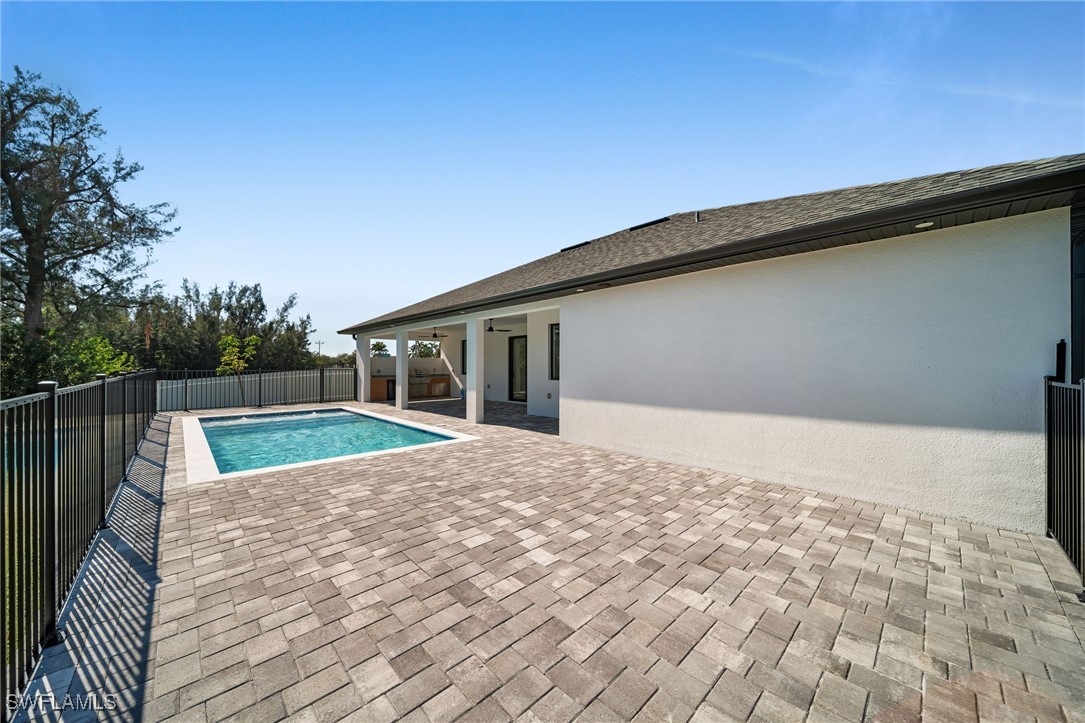 2219 Surfside Blvd Property Photo 41