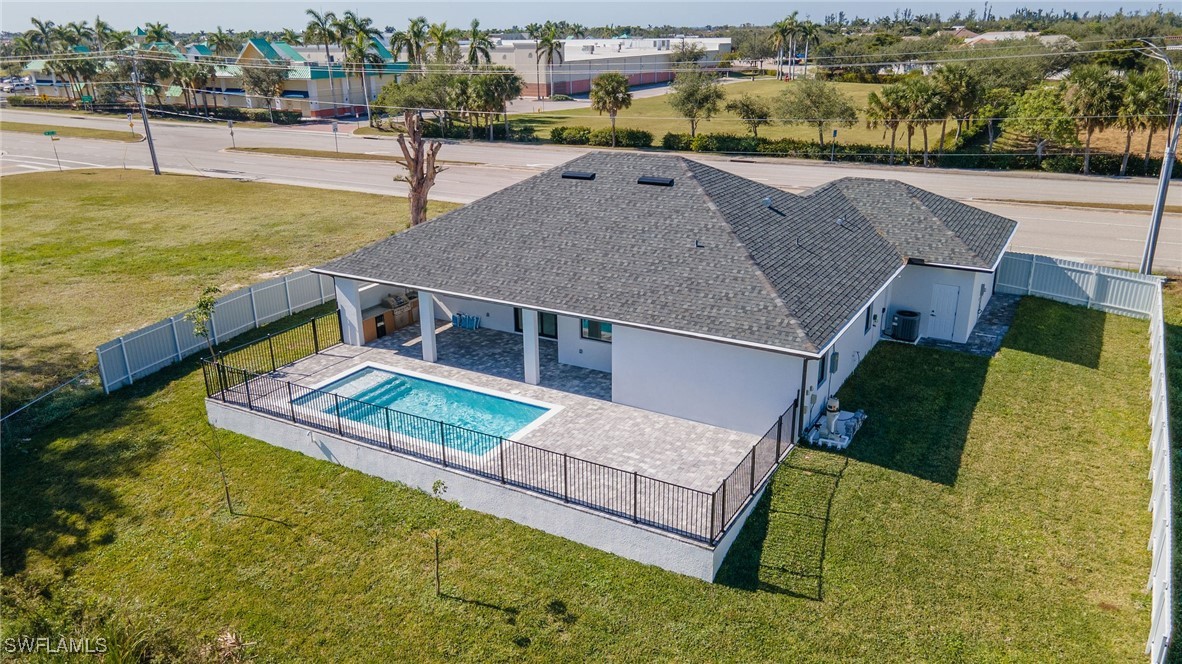 2219 Surfside Blvd Property Photo 43