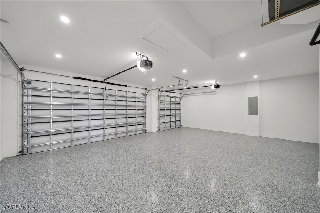 2219 Surfside Blvd Property Photo 47