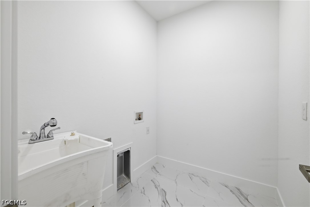 1436 Graham Cir Property Photo 27