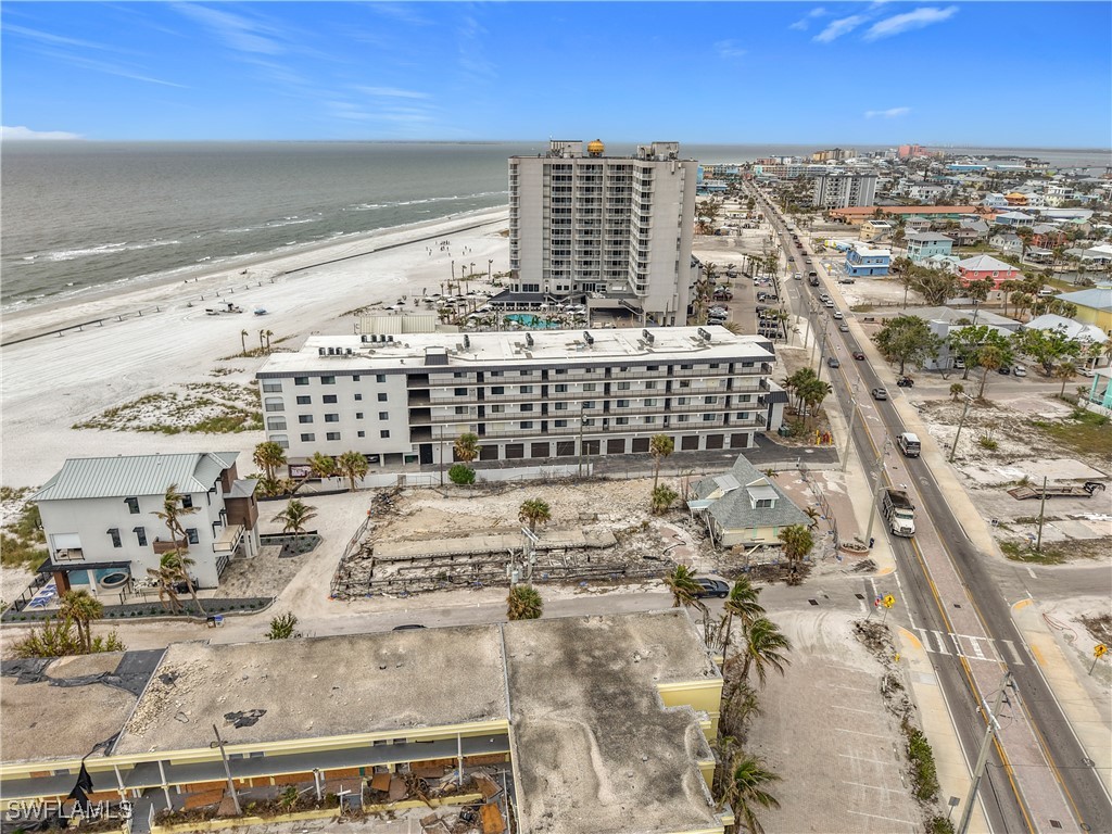 2100 Estero Blvd Property Photo 11