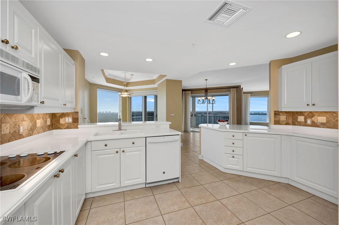 4751 Bonita Bay Blvd 1602 Property Photo 9