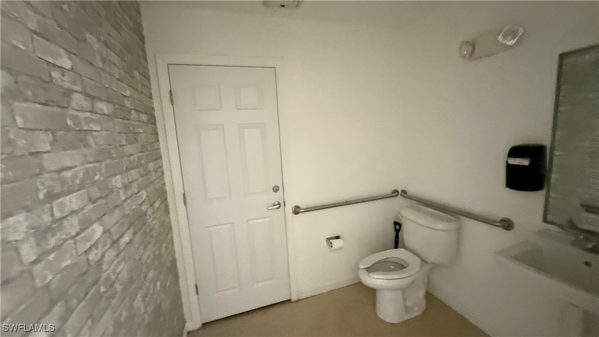 131 Del Prado Blvd S 1-2 Property Photo 14