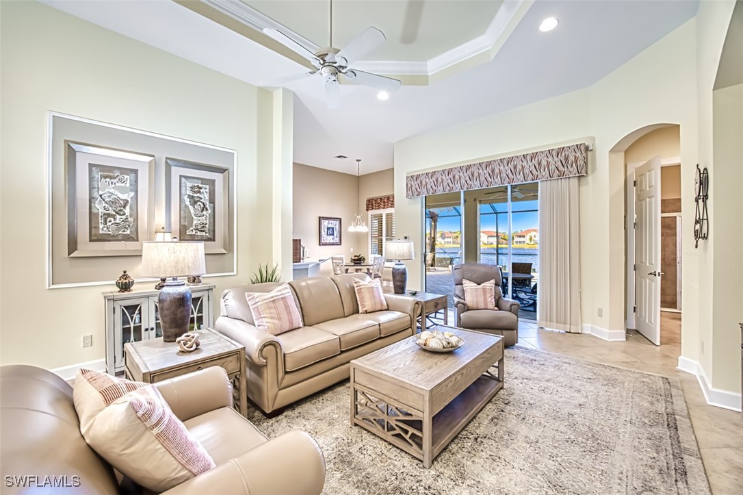 11063 Sea Tropic Ln Property Photo 5