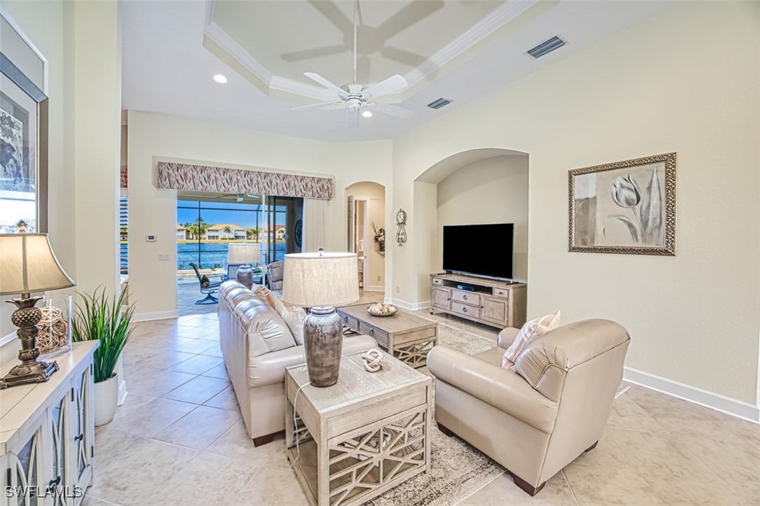 11063 Sea Tropic Ln Property Photo 15