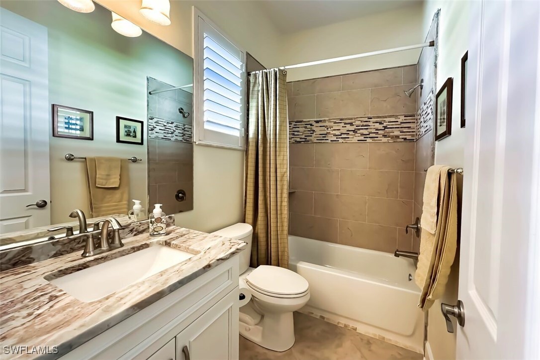 11063 Sea Tropic Ln Property Photo 27