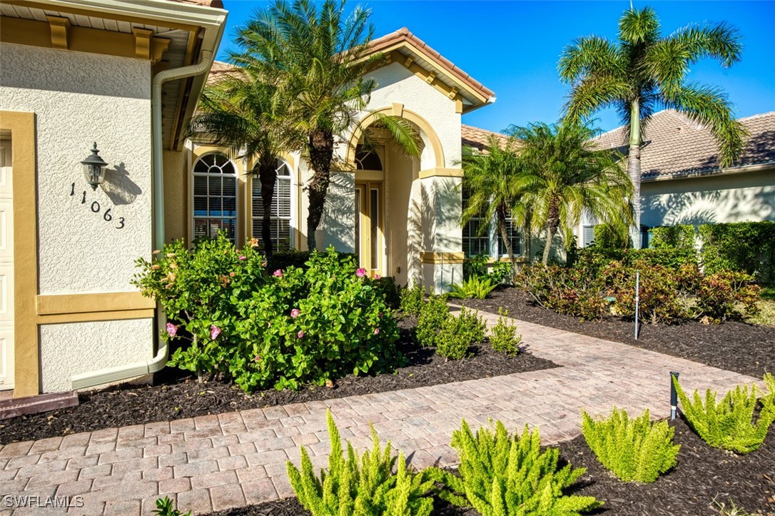 11063 Sea Tropic Ln Property Photo 42