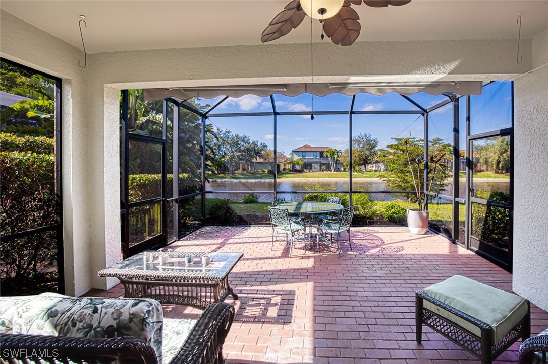 12135 Country Day Cir Property Photo 1