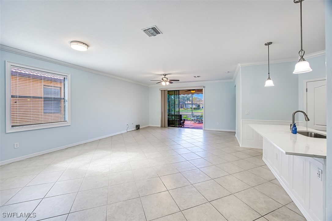 12135 Country Day Cir Property Photo 11