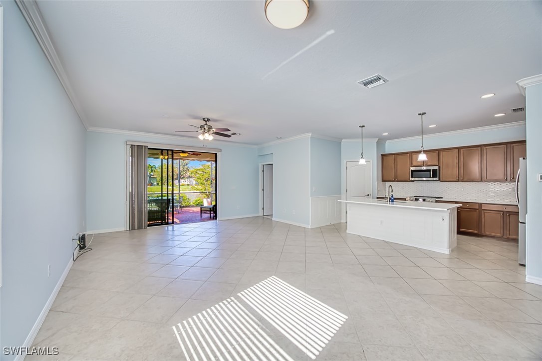 12135 Country Day Cir Property Photo 12