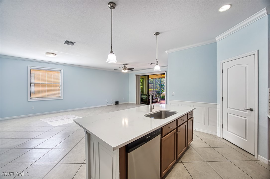 12135 Country Day Cir Property Photo 18
