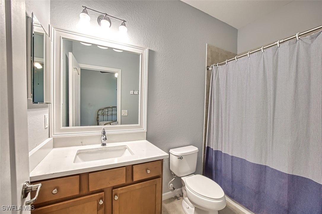 12135 Country Day Cir Property Photo 33