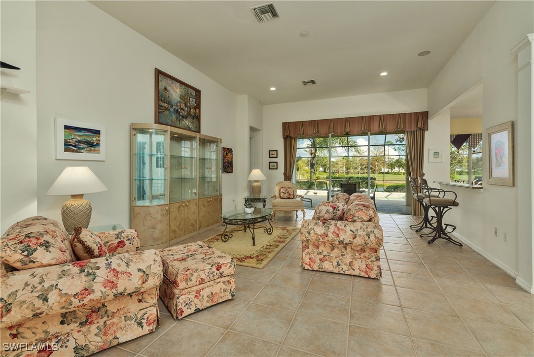 9055 Prosperity Way Property Photo 9