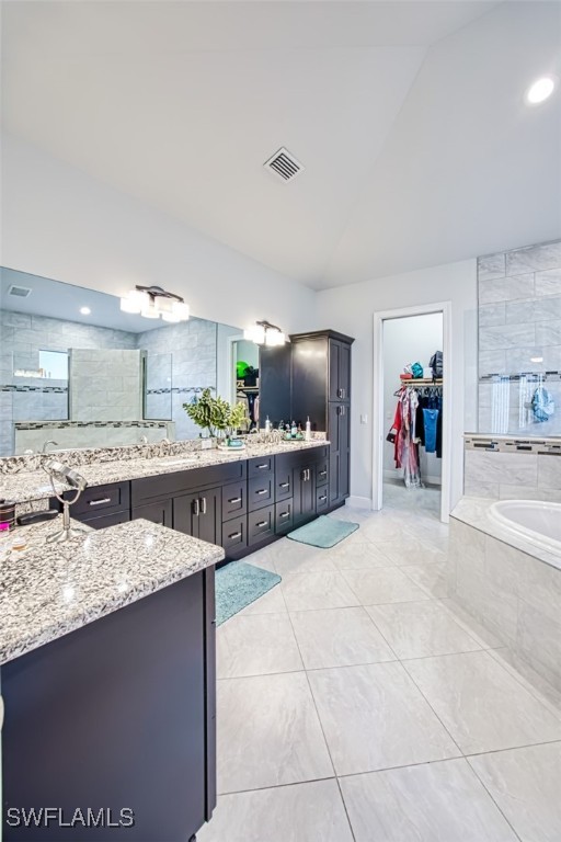 15271 Tahitian Dr Property Photo 12